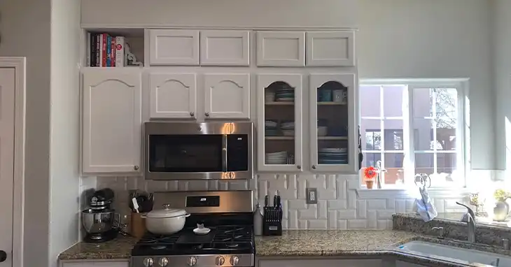 How Much Does it Cost to Extend Kitchen Cabinets to the Ceiling?